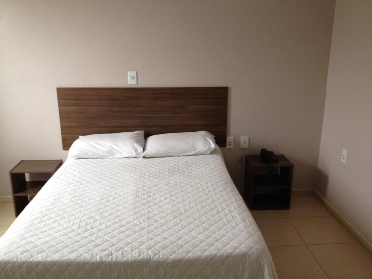 Hotel Cedro Palace Sao Jose do Cedro Esterno foto